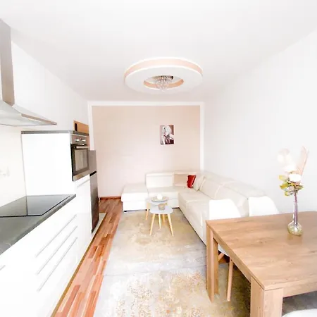 #story * Capodistria