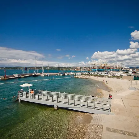 #story * Capodistria